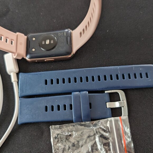 Huawei Watch Fit 2 Smart watch - Picture 2 of 3